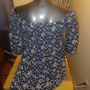 Rewind Navy Floral Tunic Size Medium